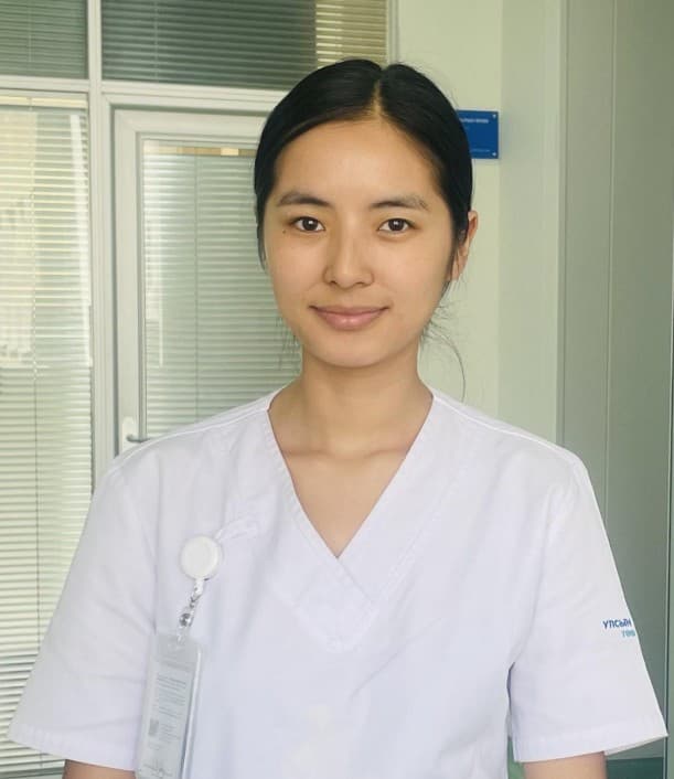 А.Амармэнд - Сувилагч